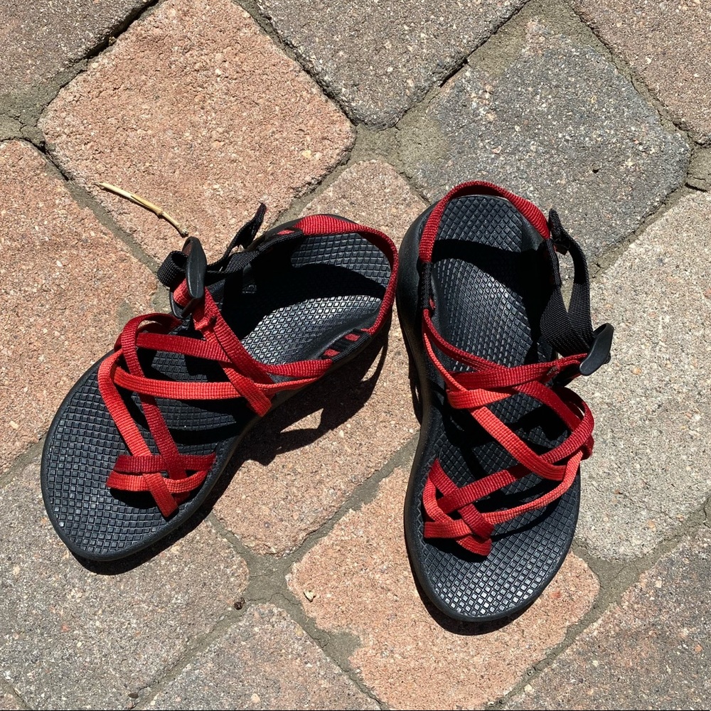Chacos, multi strap, like new!